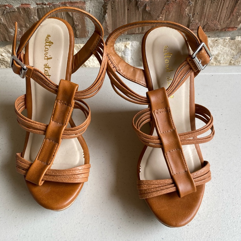 Cork wedges
